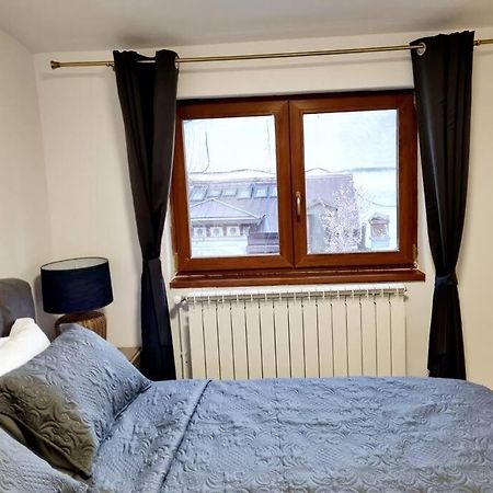 Cozy Apartment Near City Center ブカレスト エクステリア 写真